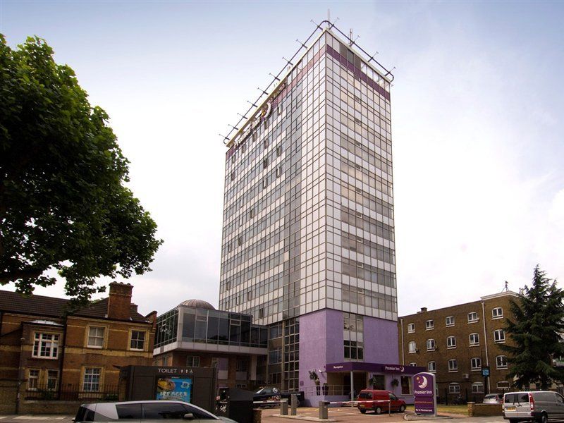 Premier Inn London Hammersmith Exterior foto